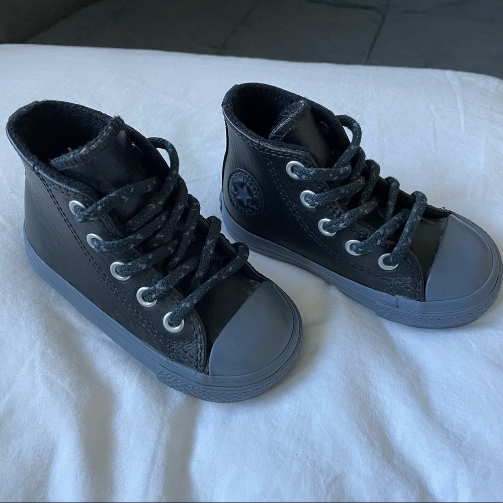 Toddler Boy’s Converse Chuck Taylor All Star Size 5
